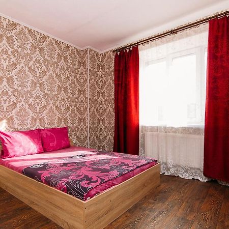Apartmens Faraon On Illinskaya 5 Floor New Building 수미 외부 사진